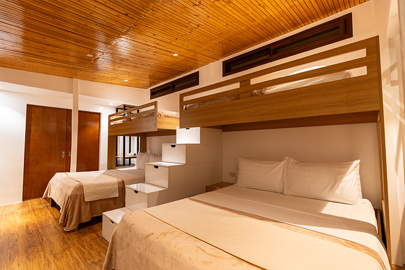 Family / Barkada Room